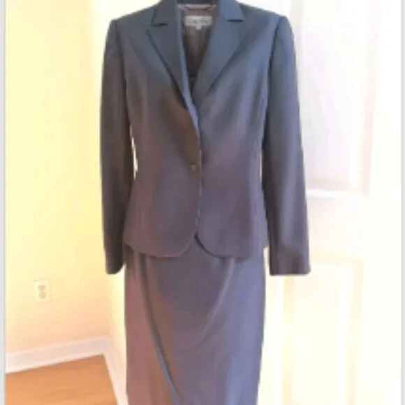 Calvin Klein Pencil Skirt Suit Set Lined Blazer Gray One Button Knee Length Sz 2 - Picture 14 of 15